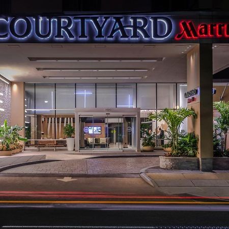 Courtyard By Marriott Bethesda Chevy Chase Hotell Exteriör bild