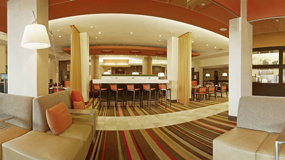 Courtyard By Marriott Bethesda Chevy Chase Hotell Exteriör bild